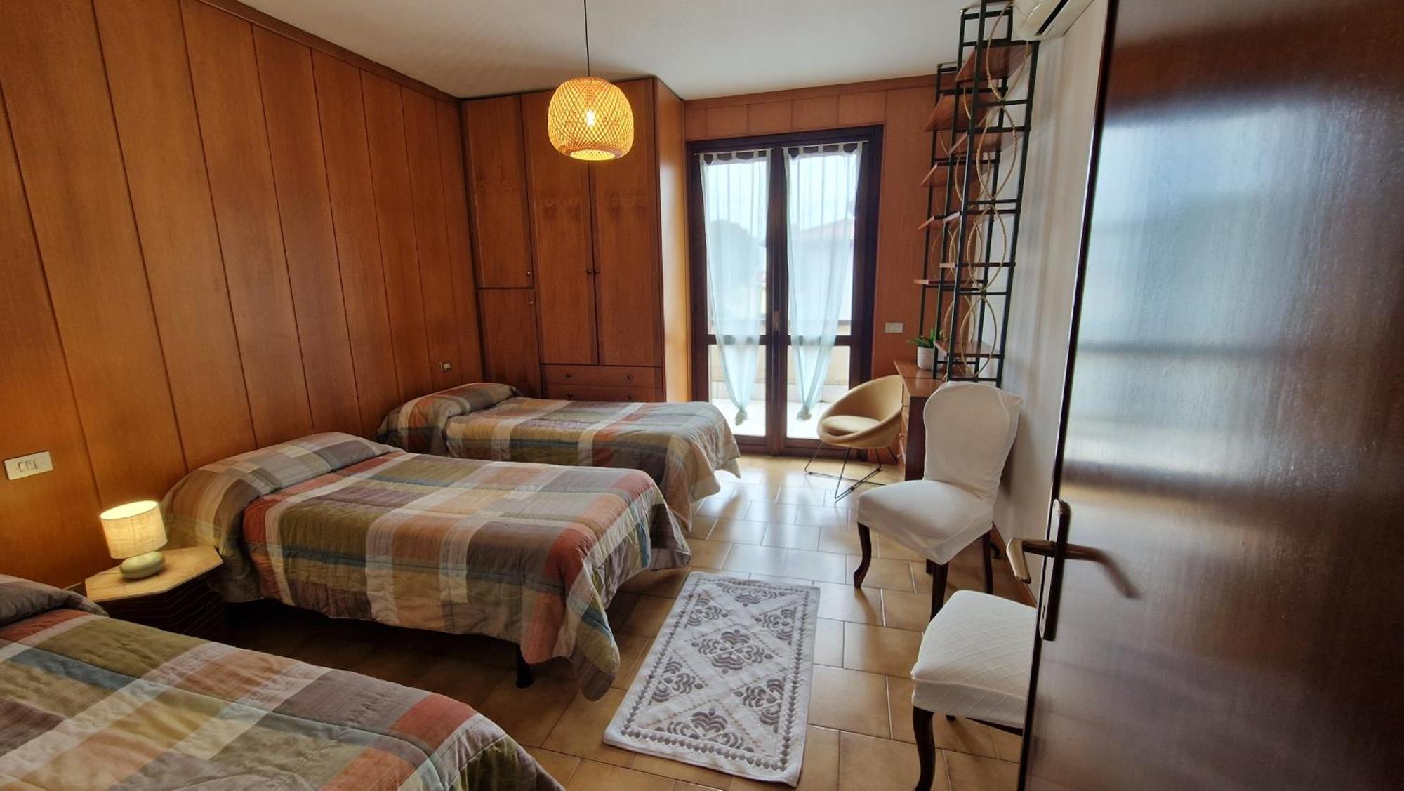 Eve House Gardalake Лонато Екстериор снимка