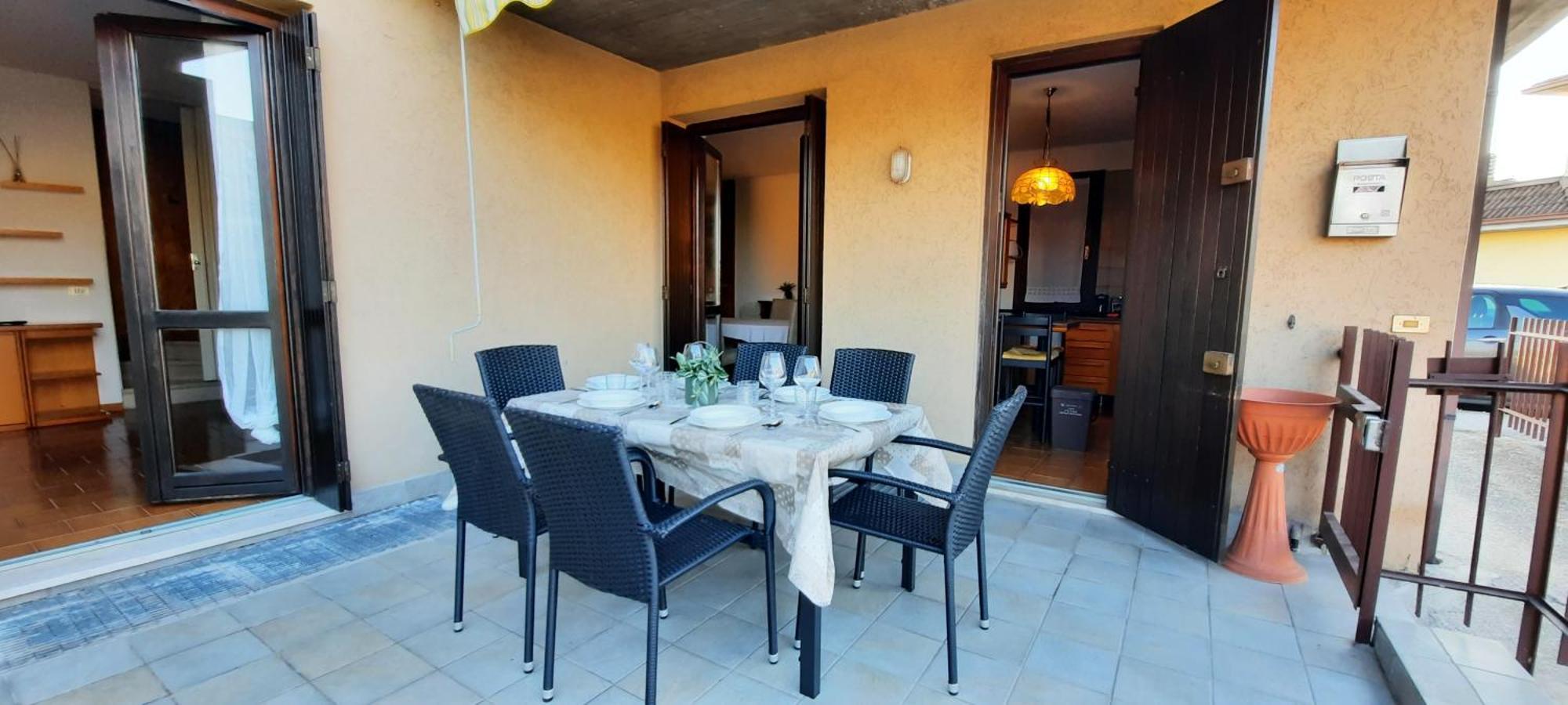 Eve House Gardalake Лонато Екстериор снимка